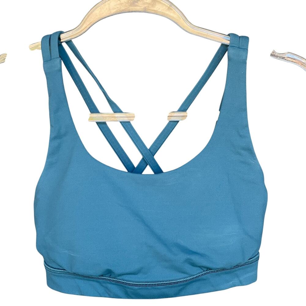 Lululemon‎ Sports Bra Womens 4 Energy Bra Strappy Crossback Yoga Gym Athletic